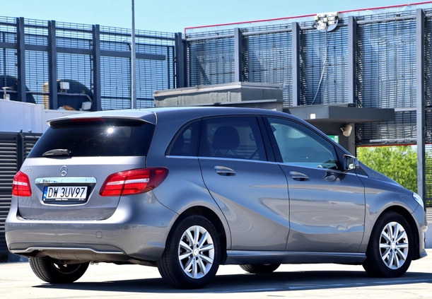 Mercedes-Benz Klasa B cena 58600 przebieg: 116276, rok produkcji 2015 z Różan małe 667